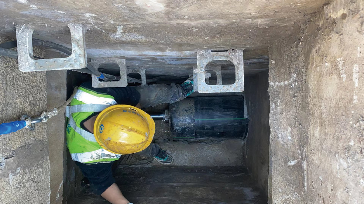 稻城HDPE短管内衬法